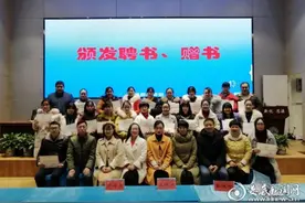 新化县谭铭容初中语文名师工作室：名师团队巧辅导 线上教学展风采图片