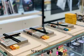杭州这个学校的网课有点意思，直播教欧美妆、创意喷枪、时尚创意妆图片