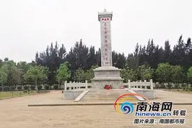 纪念海南解放70周年 | 玉包港登陆作战纪念碑：渡海登陆战斗在此打响图片