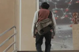 天热穿内裤的尴尬，几乎每个男生都遇到过……图片