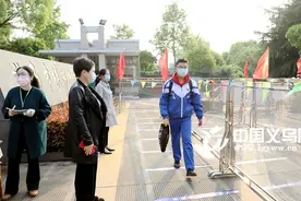 从“校门”到“家门”义乌首批“家校专线”定制公交开通图片