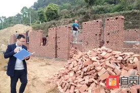 荣县：338户贫困户房屋安全改造进入倒计时图片