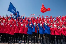 可以抱你了，真好图片