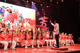 手捧传统笙，农村学生乐团走上世界舞台图片