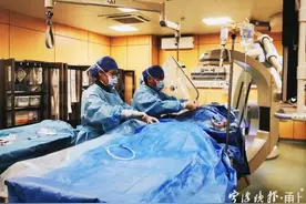 男子腮帮子疼，一查竟是这个要命的病！还有这些不典型症状需警惕……图片