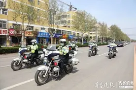 致敬援鄂白衣战士！冠县交警最高礼仪迎接凯旋图片