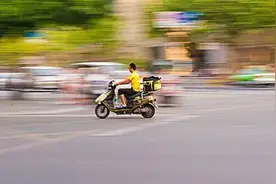 美团首次回应外卖佣金话题：佣金真实数字远低于各种传言和想象图片