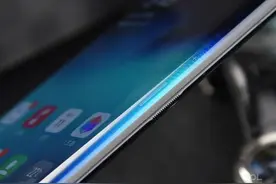 为何我们需要一块好的手机屏幕？用了真的回不去图片