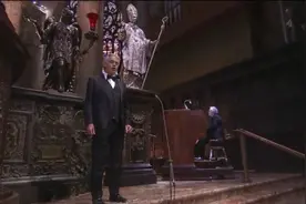 专访用音乐为全球疗伤的盲人男高音波切利：人类团结才能发挥“善”的力量图片