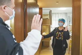 等你回来图片