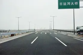 扬子津路建成快通车啦，今年还将启动西延一期工程建设图片