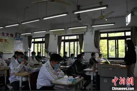 浙江：中小学幼儿园7月初放假 初高三周末可补课1天图片