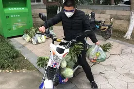 武汉战“疫”中的保安人员：平凡岗位演绎不平凡抗疫故事图片