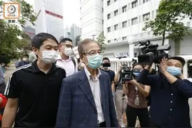 "祸港四人帮"之一李柱铭被捕：1000港元保释图片