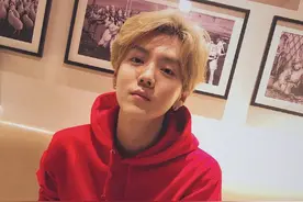 鹿晗“喜提三十”，关晓彤连续三年微博为男友庆生图片