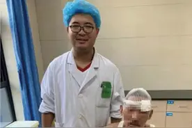“重庆好医生”系列报道 | 杨毅：路遇摔伤老人 紧急救援彰显医者担当图片