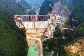 恩施江坪河导流洞混凝土堵头浇筑完成图片