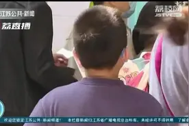 爱吃肉、蔬菜几乎不碰、一天一瓶饮料！10岁男孩尿酸数值严重超标图片
