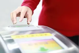 上海发行了全国通用的交通卡？旧卡可换新卡？别急，听我说完图片