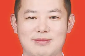 湖南脱贫攻坚群英谱图片