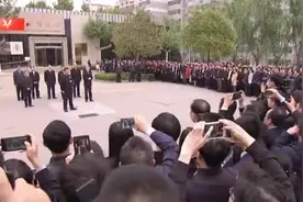 「央视快评」大力弘扬“西迁精神”图片