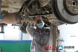 菏泽95后汽车维修技师：18岁开始接触汽车维修 每天与上百个零件打交道图片