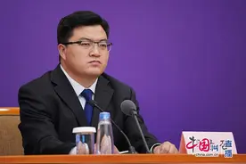现在能否去餐厅就餐？中国疾控中心：不推荐大规模聚餐图片