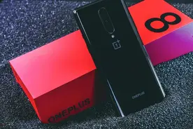 一加8图赏：想不到的性能与轻薄手感兼具图片