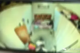 细思极恐！网上花200元可偷看近百个监控摄像头，卖家声称“保证对着床”图片