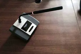 中纪委机关报：破除“发文开会才是重视”的惯性思维图片