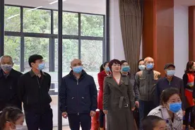 “致敬英雄，不忘初心”凤凰山街道青少年国防教育基地举办主题宣传月活动图片