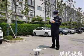无人机比翼齐飞，雨花台区城管巡逻添“火眼金睛”图片