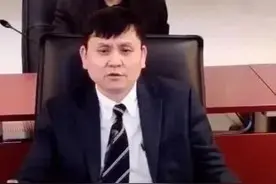 质疑张文宏可以，别扣“崇洋媚外”的帽子图片