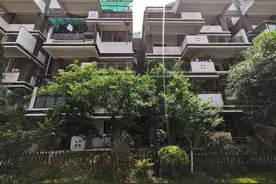 “万一楼垮了咋办？”成都郫都一小区业主私挖地下室，邻居都慌了……图片