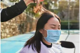 一首歌温暖一座城！战疫歌曲《我等着你的头发长长》上线图片