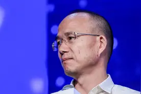 郭广昌：当所有人追着要给你钱时，要小心一点，可能恰恰是最危险的时候图片