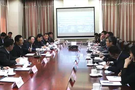 市委书记张新文与商汤科技董事长汤晓鸥一行座谈图片