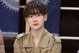 暖心boy！周震南因工作人员摔伤发文提醒注意安全图片