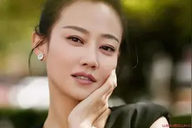 谭卓结婚生子是真的吗 谭卓疑似隐婚生子老公孩子外出被拍？图片