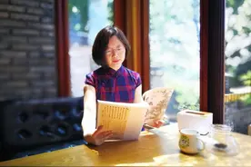 阅见世界丨第一件好事，还是读书图片