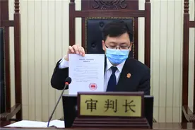 据说最近“离婚”话题很热，没有离婚证？离婚证明书了解一下图片