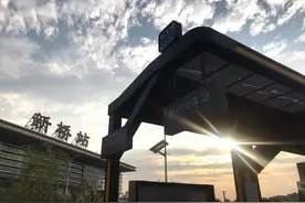 连接松江城区到新桥，有轨电车三期将于下周一正式运行图片