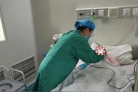 与白血病抗争，这张考卷你拿了100分图片
