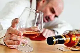 为您揭开酒精依赖的“真面目”图片