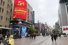 五五购物节｜商家备战“剧透”：线上线下花式营销，货源充足图片