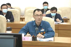 全国劳模代表王进：扛就扛红旗、干就干最好、争就争第一图片