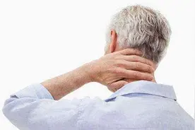 颈椎不舒服还头晕，炒盐热敷，缓解疼痛，帮助赶走颈椎病图片