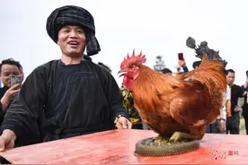 贵州松桃：苗族同胞喜迎“四月八”图片