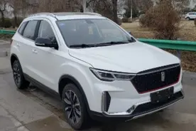 曝奔腾T33 1.2T车型申报图 T77同款引擎图片