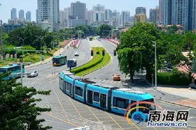 三亚有轨电车今日启动空载试运行图片